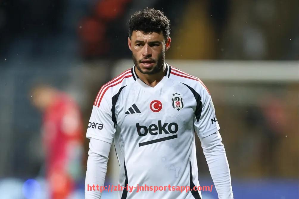 金年会app-法甲门将精彩扑救镜头合辑:神扑定江山