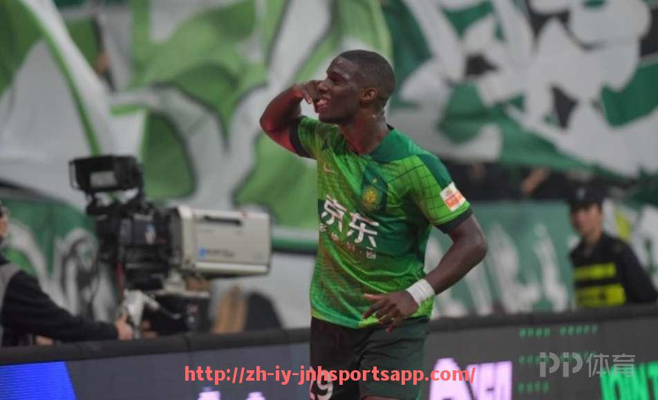 金年会app-布冯在意甲足球队的职业生涯及影响力分析